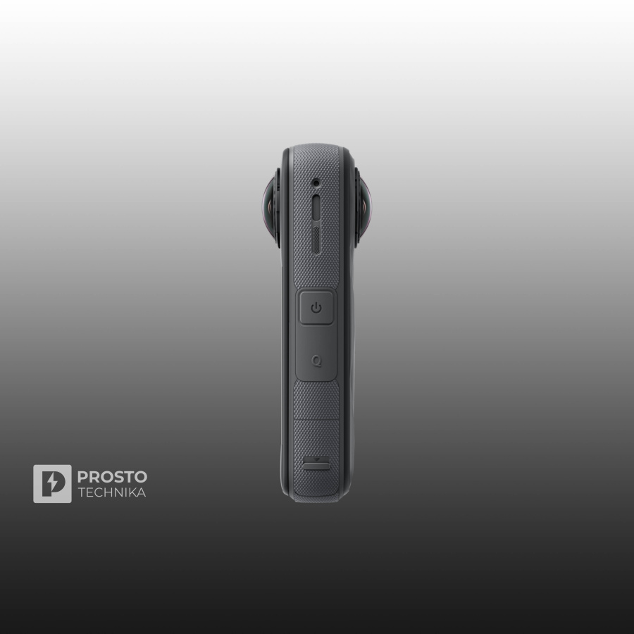Insta 360 X5 Essentials bundle